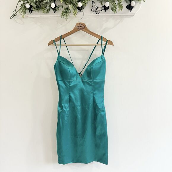 Berlinnova Green Satin Sweetheart Mini Dress Cocktail Prom Homecoming Formal - Picture 1 of 5